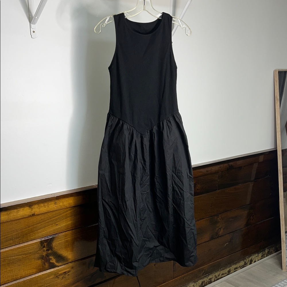 Amazon Black‎ Sleeveless Dress- L